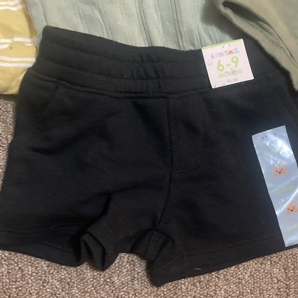 6-9 month bundle - Picture 2 of 7